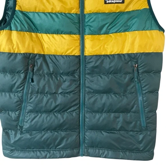 Patagonia Down Green and Yellow Quilted Vest for Outdoor Adventures Man Size XS